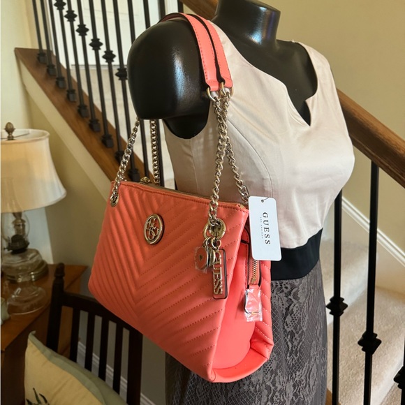 626-RITT Guess Shoulder Coral Blakely Status Luxe NWT Gold Hardware Satchel - Picture 4 of 16